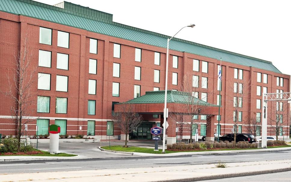 Hampton Inn by Hilton (Ottawa East)